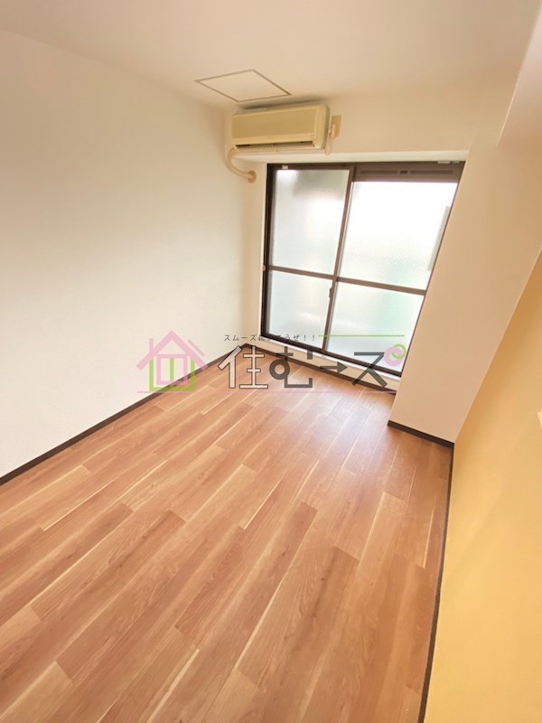 コレクション西田辺 ベッドルーム