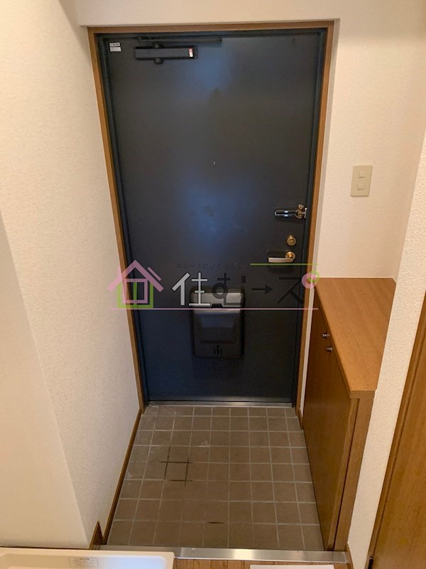 ノルデンハイム東三国ⅢB棟 玄関