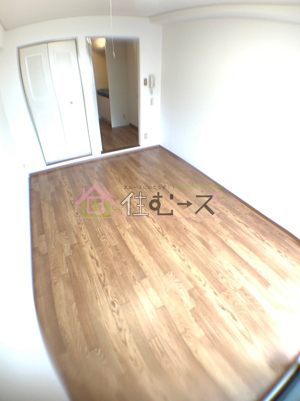 ノルデンハイム北 リビング