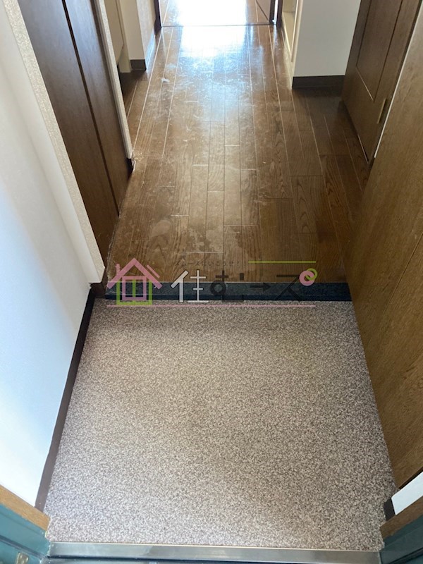 ユニーブル靭公園 玄関