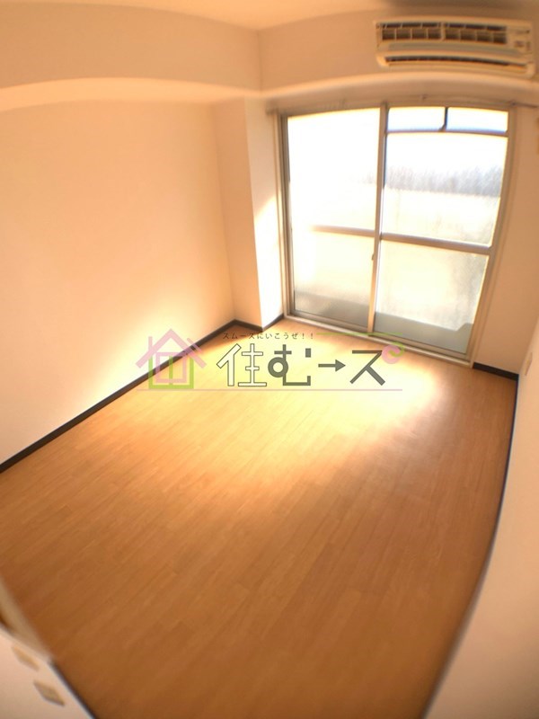 淡路エンビィハイツ ベッドルーム