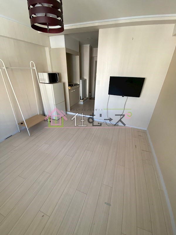 難波センチュリーマンション リビング