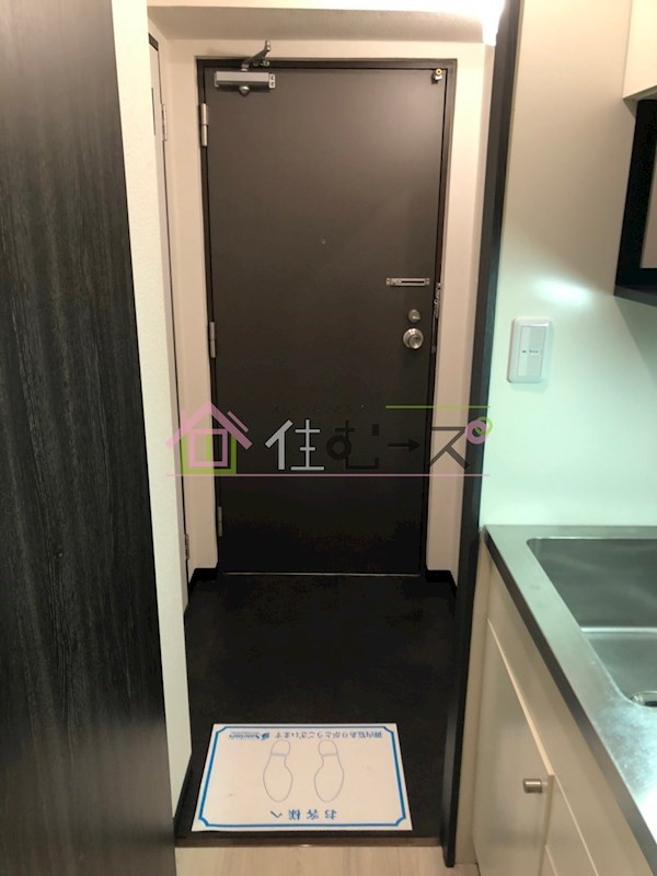 ステュディオ新御堂 玄関