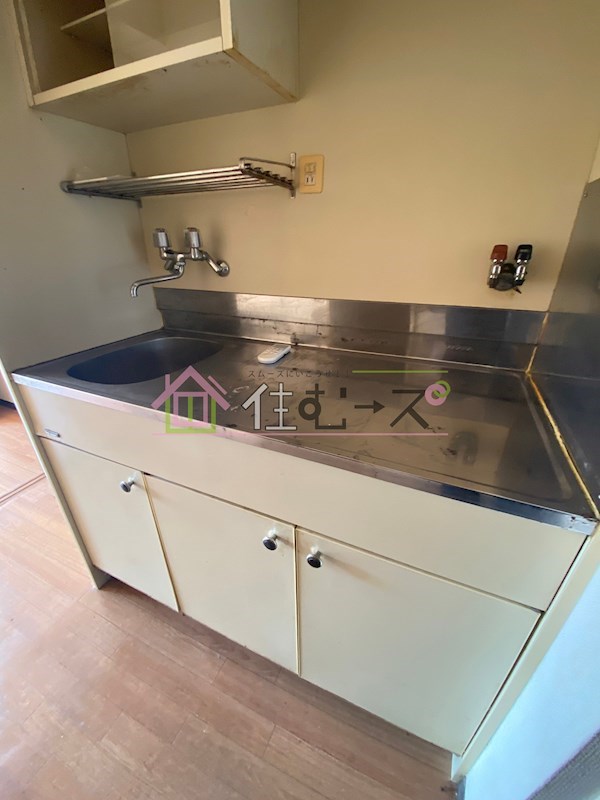 ライブ今里 キッチン