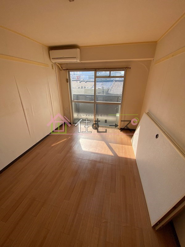 ライブ今里 ベッドルーム