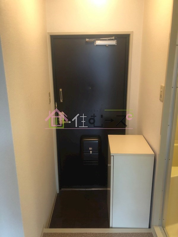 メイユール東三国 玄関