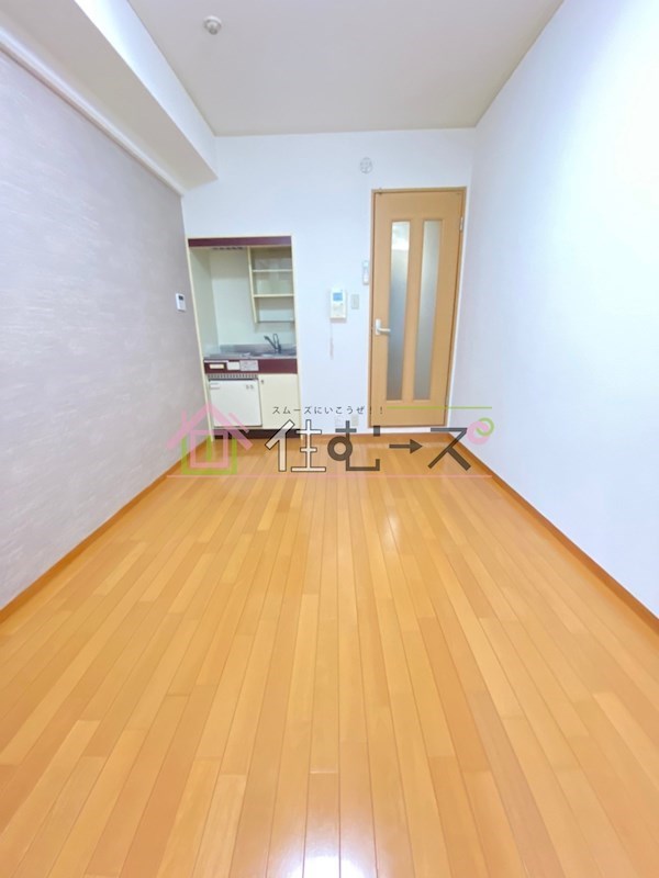 ニューライフ谷町 リビング