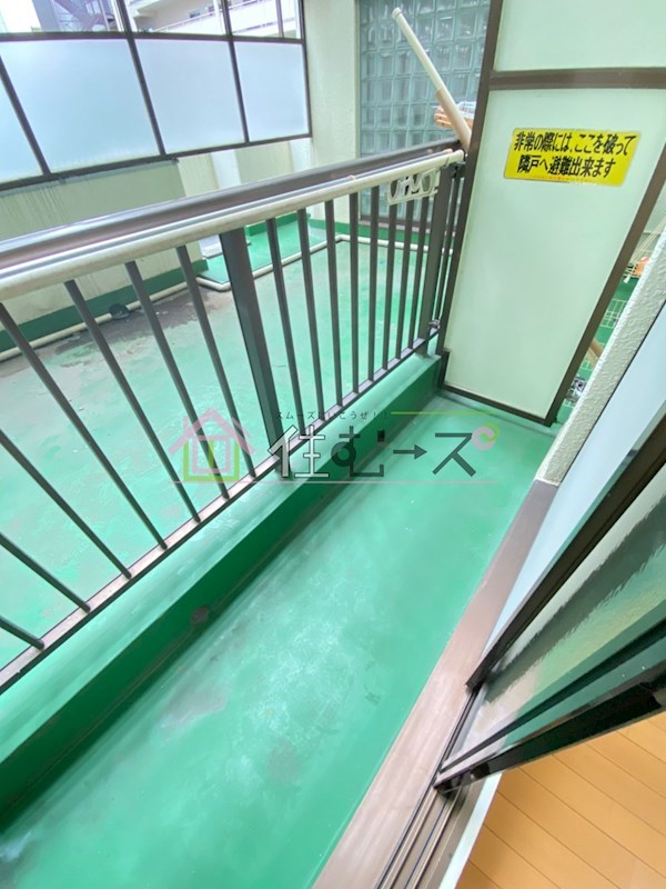 ニューライフ谷町 ベランダ
