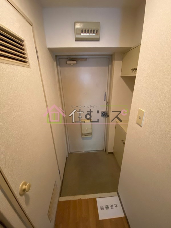 ハイツオークラ天神橋 玄関