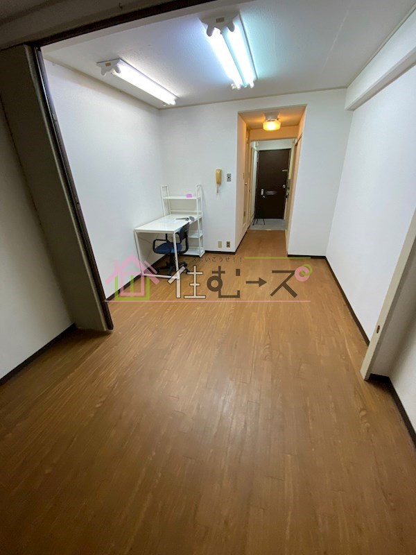 サンハイム天満橋 リビング