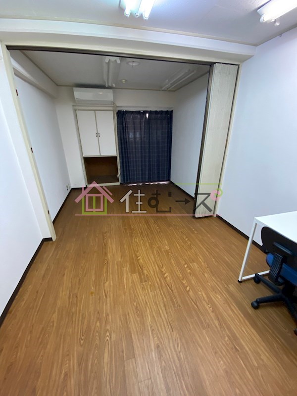 サンハイム天満橋 ベッドルーム