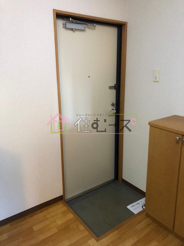 リヴェール天下茶屋 玄関