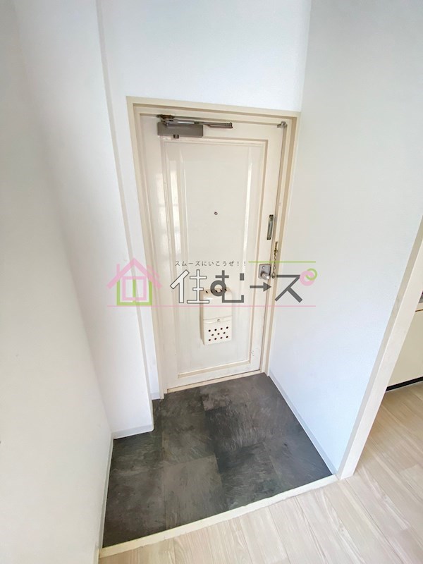 シティライフ新大阪 玄関