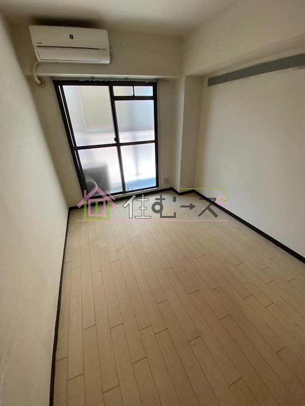 ビバリーヒルズ本田西  ベッドルーム
