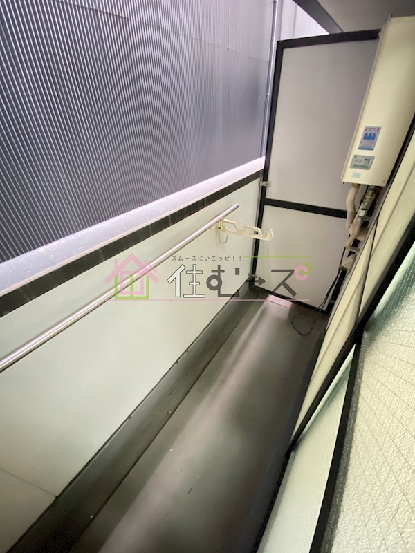 ヴィレッジリバー千日前 ベランダ