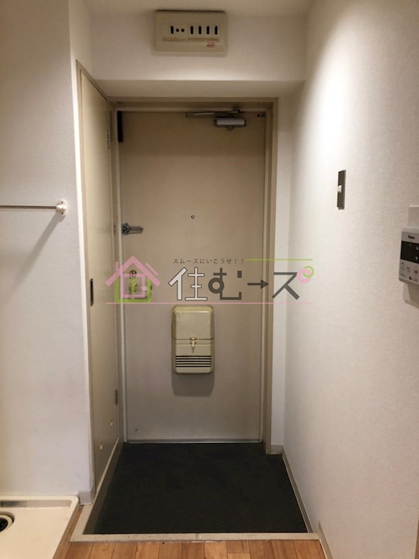 ライオンズマンション天神橋 玄関