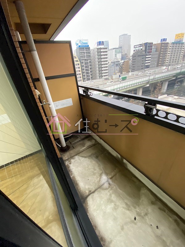ドミール堺筋本町 ベランダ