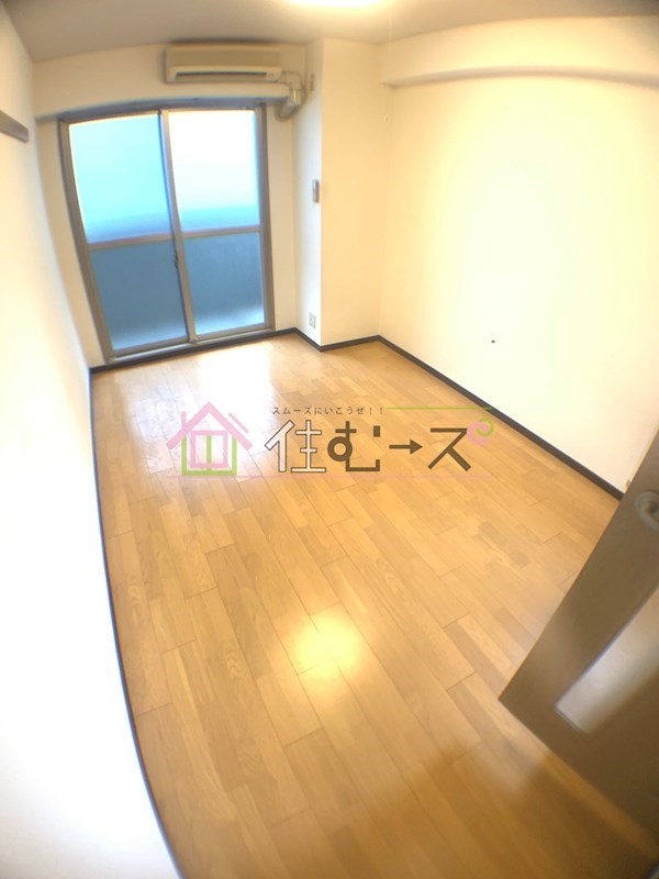 ファインコート新梅田 ベッドルーム