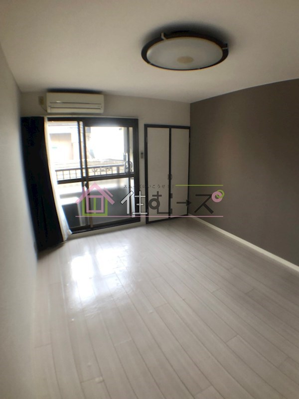 レーヴ千林 ベッドルーム