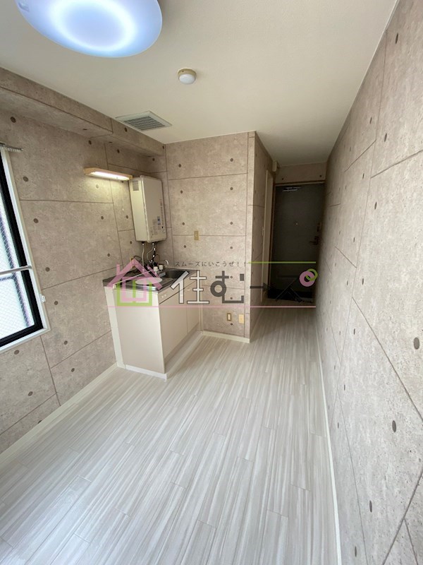 グリシーヌ弁天町 リビング