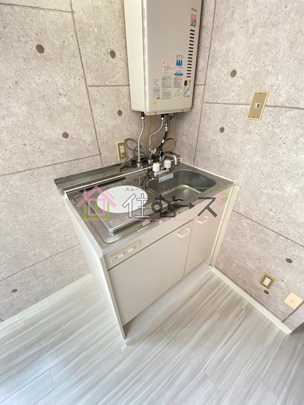 グリシーヌ弁天町 キッチン