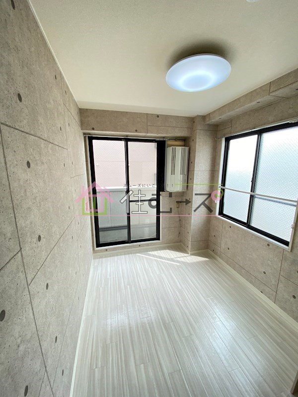 グリシーヌ弁天町 ベッドルーム