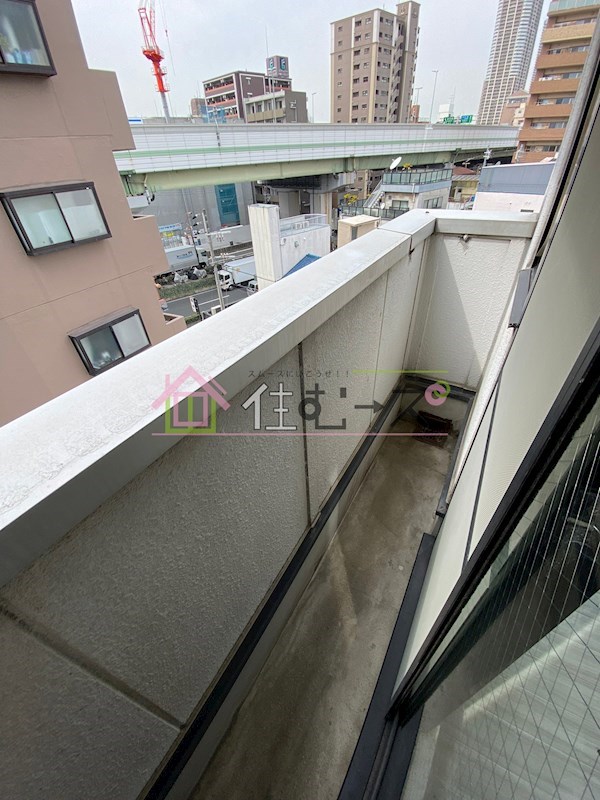 グリシーヌ弁天町 ベランダ