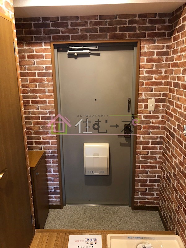 プラザコウエイⅡ 玄関