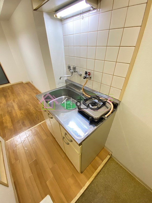 ルネッサ塚本 キッチン