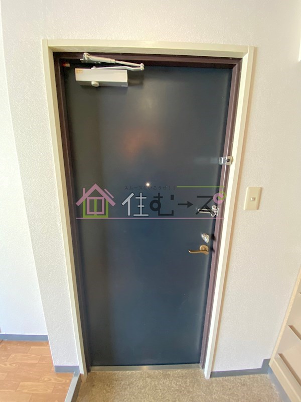 ナンバOMマンション 玄関