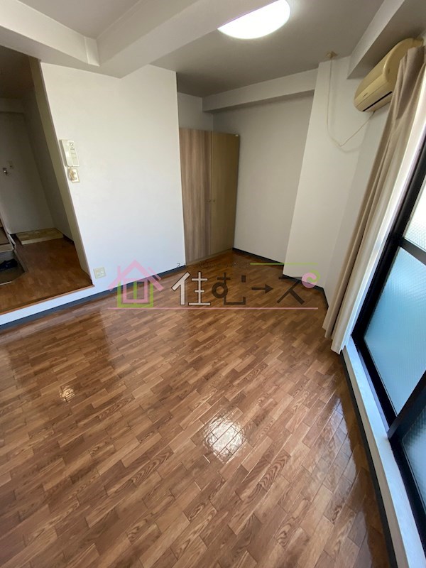 ナンバOMマンション リビング