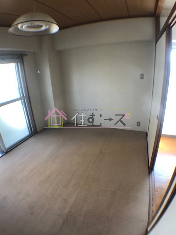 平岡マンション ベッドルーム