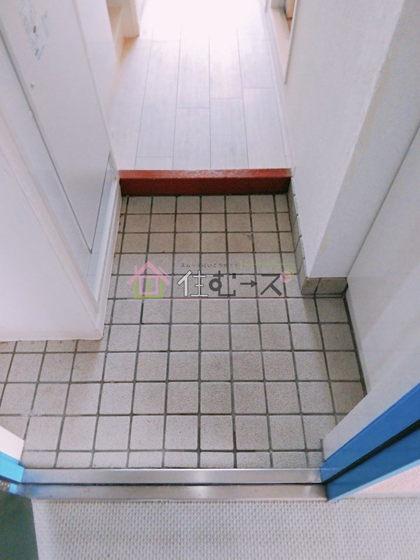 グロー長居公園 玄関