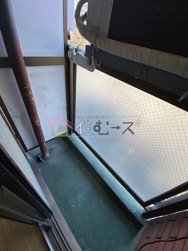 アパートメント大阪谷町 ベランダ