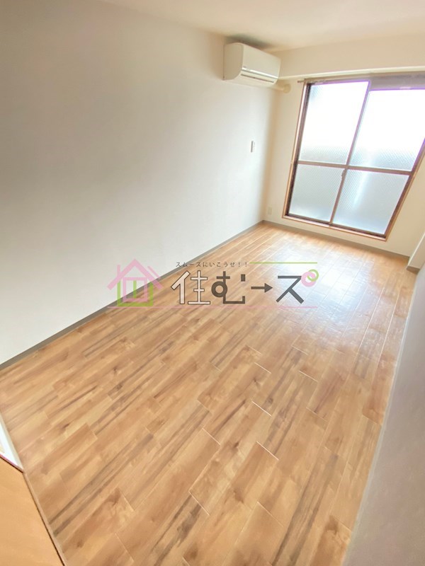 ドエル南本町 ベッドルーム