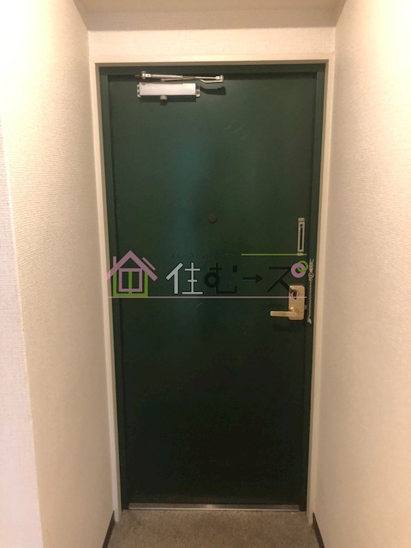 ロイヤル柴島 玄関