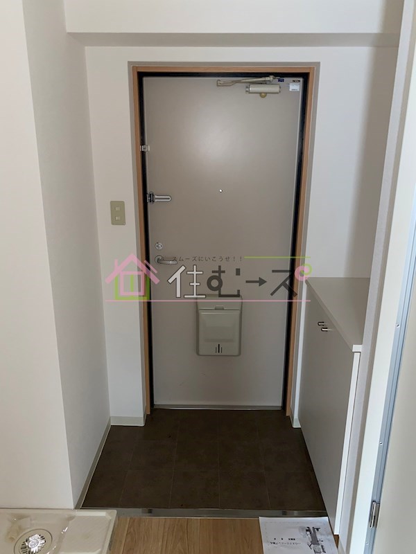 ウィンヒルズ難波西 玄関