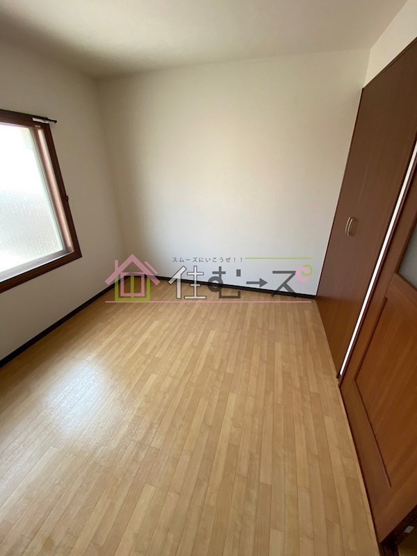 ニシノマンション ベッドルーム