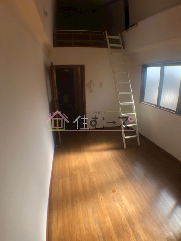 ボンジュールビル リビング