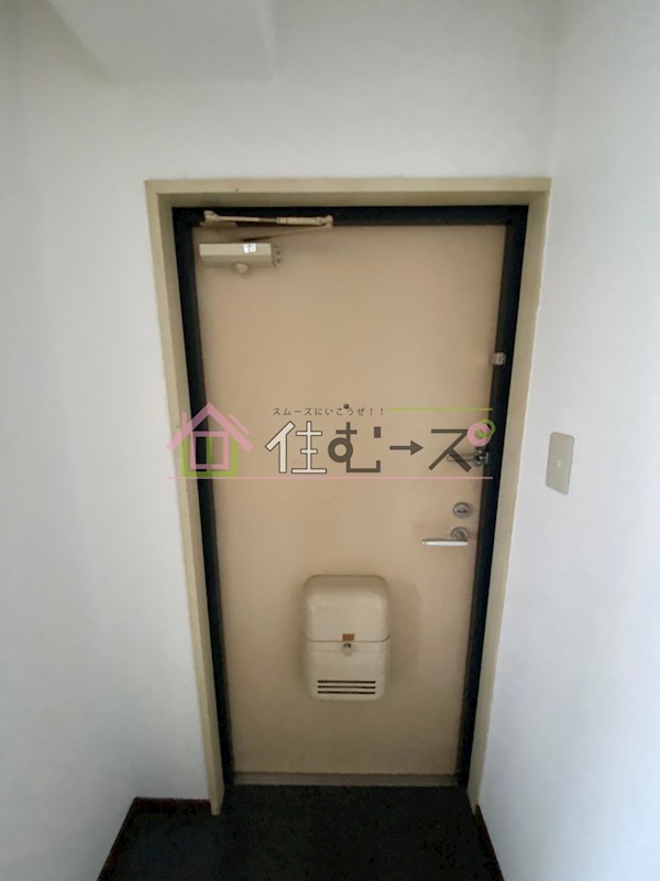 サンプラザ今里Ⅴ番館 玄関