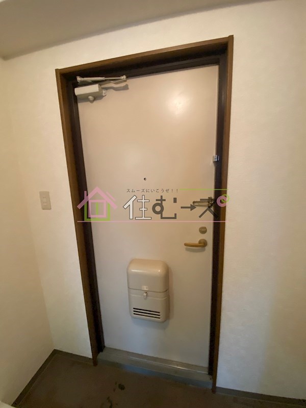 ドエル南本町 玄関