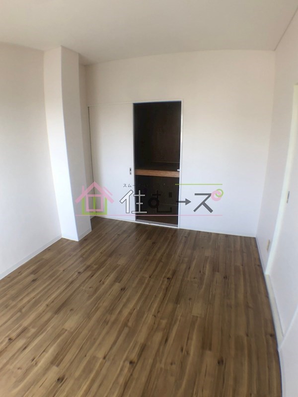 ワイツービル リビング