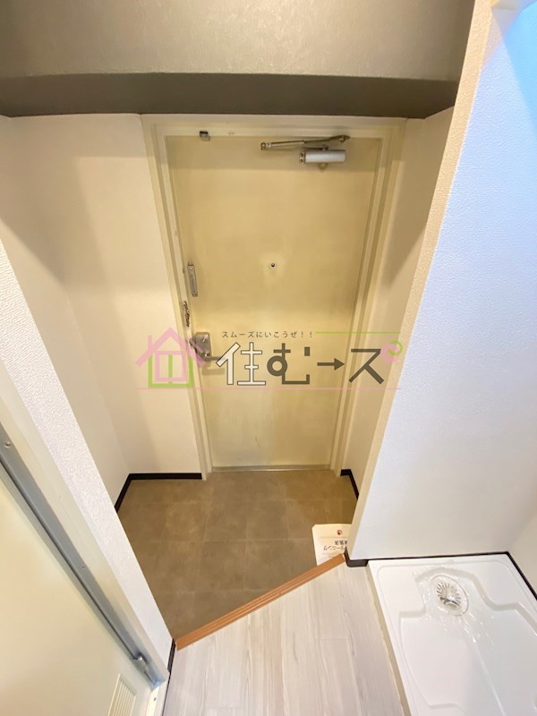 ファーストリバー 玄関