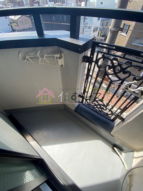 新森ロータリーマンション ベランダ