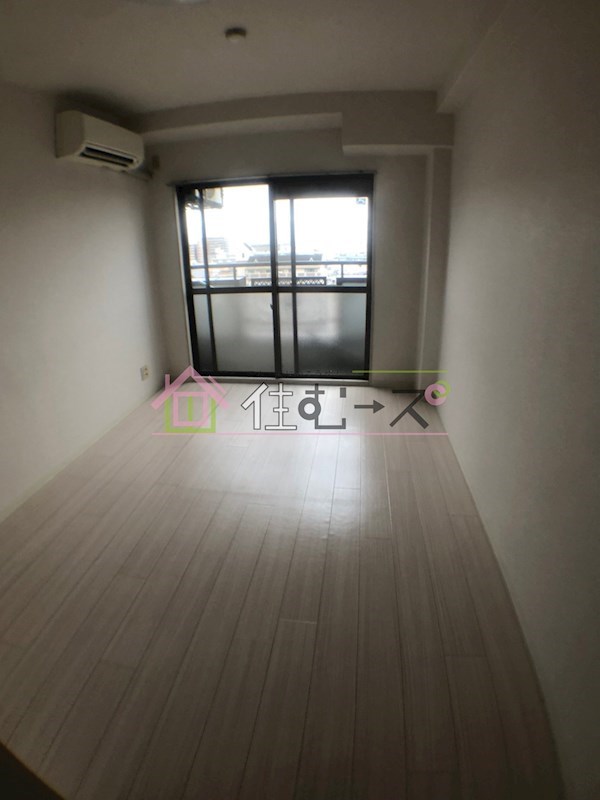 ロイヤル巽 ベッドルーム