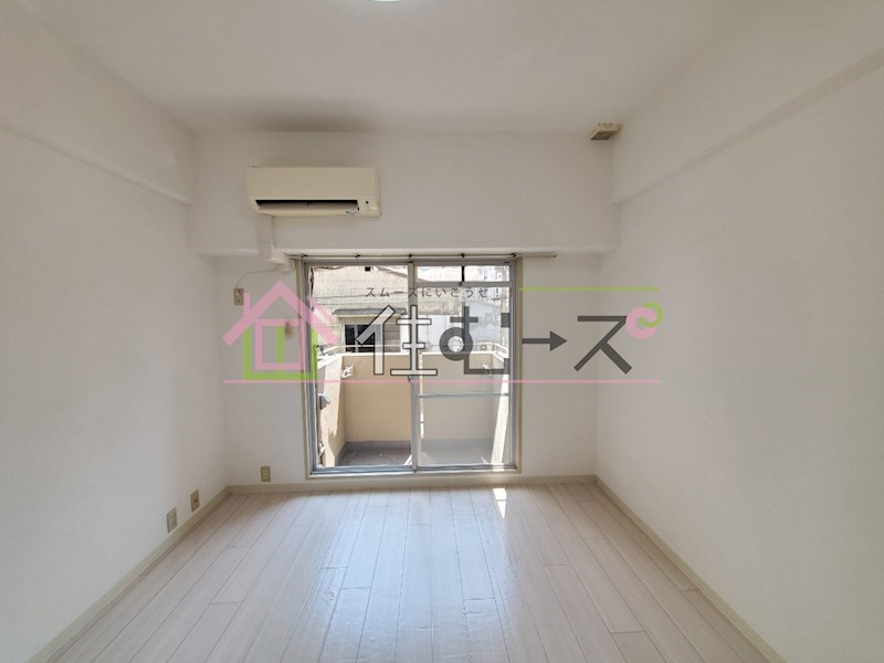 シャンテジョイフル ベッドルーム