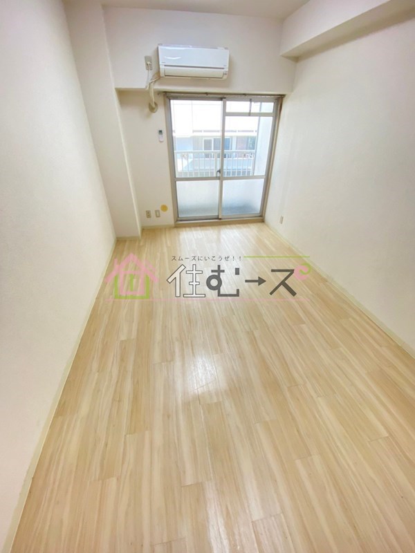 エルデ大手前 ベッドルーム