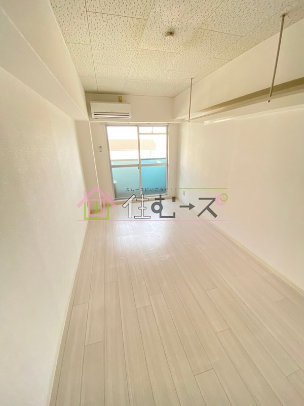 スチューデント平野  ベッドルーム