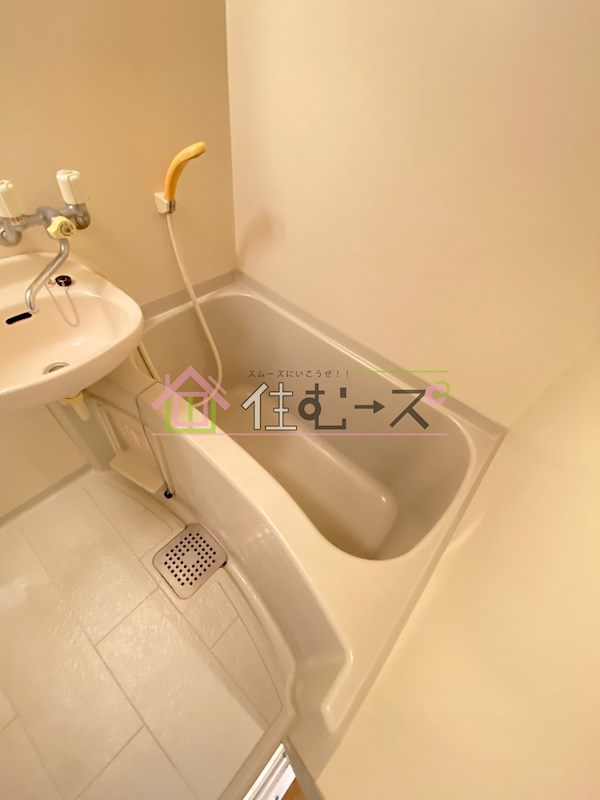 アヴァンシア2000 風呂画像