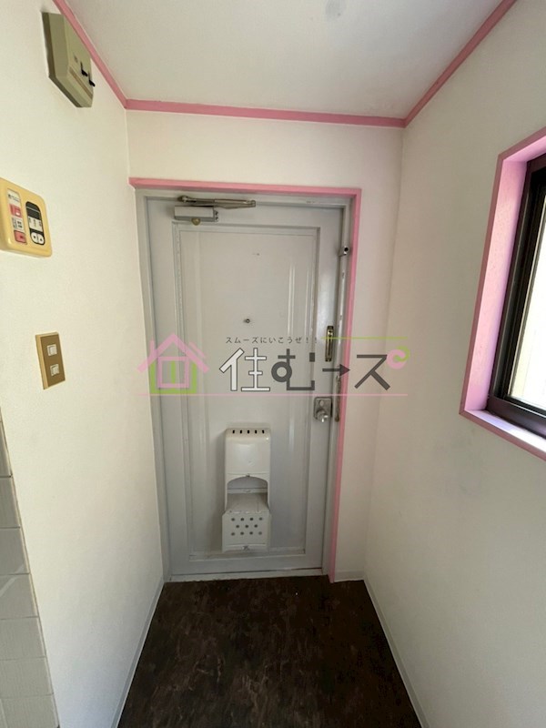 遠里小野パンション 玄関